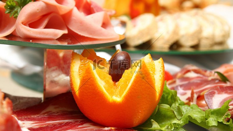 餐饮加盟合同中的区域保护条款：理解与维护**
